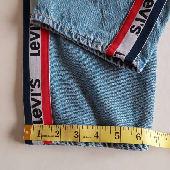 Levi's premium 501 button fly light wash Big E jeans - Picture 12 of 13